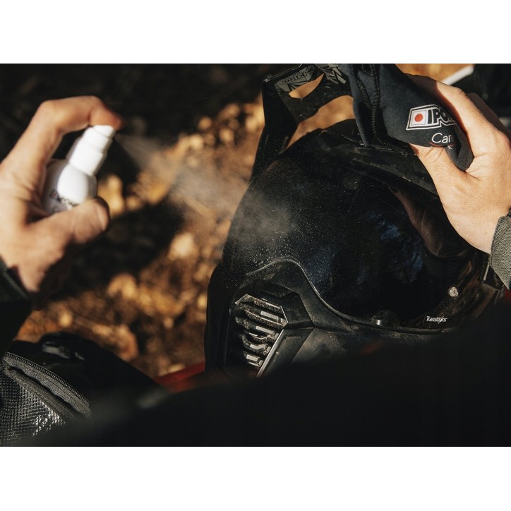 IPONE ROAD TRIP KIT zestaw podróżny opony kask pielęgnacja motocykla IPONE ROAD TRIP KIT zestaw podróżny opony kask pielęgnacja motocykla